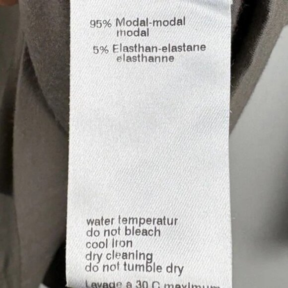 Akris Punto grey modal long sleeve sweater size 12 - Picture 9 of 9